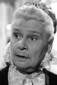 Photo of Ellen Plessow as Fräulein von Woythe