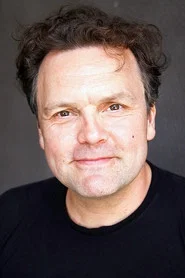 Photo of Che Walker as Northumberland / King Henry