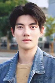 Photo of Zhang Huixiang as Zhou Jing'an