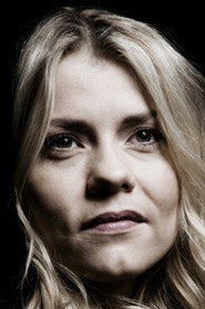 Photo of Thorunn Erna Clausen as Mom/Bunting Bird 1 (voice)