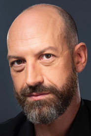 Photo of António Júlio as Sr. Wese