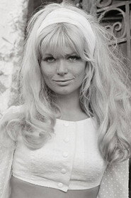 Photo of Erika Bergmann as Lisa