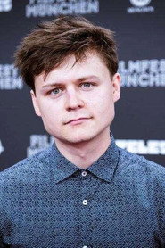 Photo of Tom Böttcher as Nils