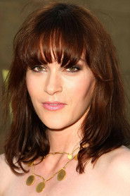 Photo of Resmine Atis as Linda