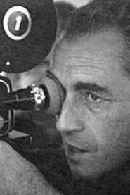 Photo of Paulo Gil Soares as Narrator