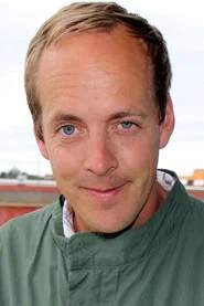Photo of Simon Ljungman as Self - Guitar