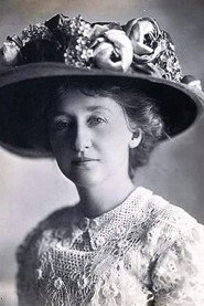 Photo of Margaret Fealy as Lady Helen Bartley