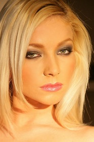 Photo of Aneta Head as (as Karolina)