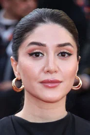 Photo of Niousha Akhshi as Sadaf