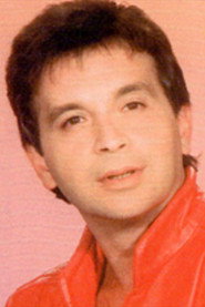 Photo of Berto Navarro as Santiago