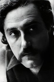 Photo of Vinícius Salvatori as Advogado de Acusação