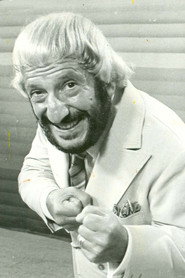 Photo of Martín Karadagián as Martín Karadagián