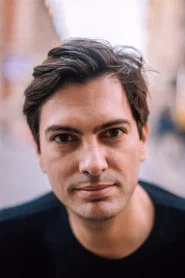Photo of Matthieu Moerlen as Angry partygoer