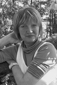 Photo of Mari Simon as Kati