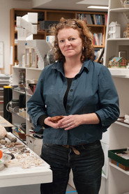 Photo of Rachel Whiteread as Self (voice)