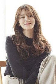 Photo of Shin Ji-woo as Kim Hye-ji
