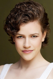 Photo of Hannah Mae Beatty as Debbie Glatzel