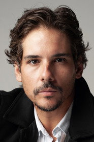 Photo of Marco Lobo as Carlos