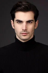 Photo of Rafael Ferreira as Edmundo
