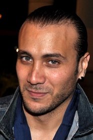 Photo of Merwan Rim as Le clown / L'aubergiste