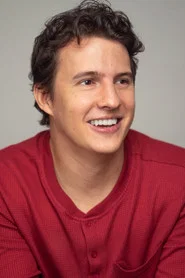 Photo of Simón Tejeira Healy as Jefe Limpia Xpress