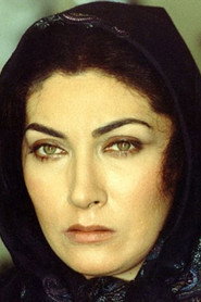 Photo of Farimah Farjami as Simin Derakhshan
