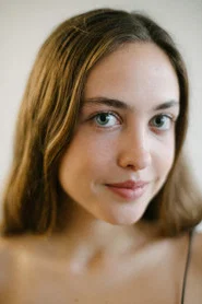 Photo of Eleni McDonald as Young Helena