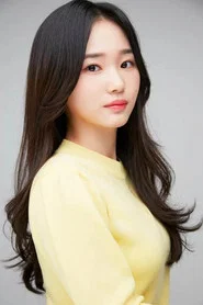 Photo of Oh Yu-jin as Kang Seon-hee