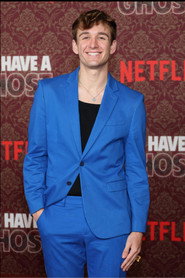 Photo of Carter Kench as Self - Host