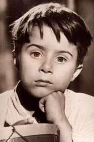 Photo of Miguel Gil as Luca Martinez