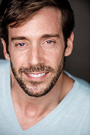 Photo of Nacho San José as Gus