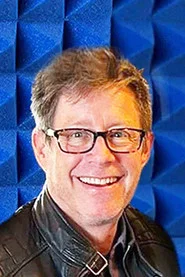 Photo of Steve George as Keyboards