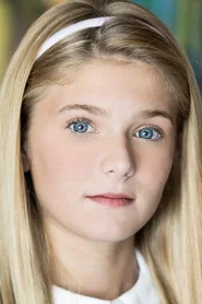 Photo of Elle Graper as Lucy
