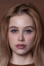Photo of Sophie Swan as Emily Hirsch
