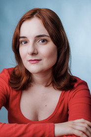Photo of Sharon Sibyl Gatt as Siona