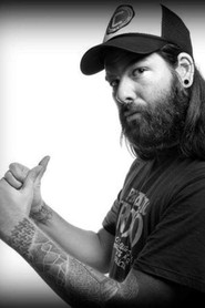Photo of José Casas as S