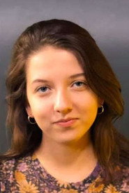 Photo of Justyna Święs as Mirela