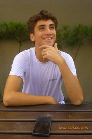 Photo of Heitor Chaves as Leonardo