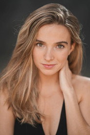 Photo of Loreto Santamaría as Lucía
