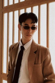 Photo of พชร วรสุนทรารมณ์ as ราชัน