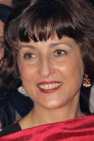 Photo of Esther Regina as Paula