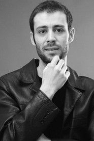 Photo of Çağlar Yalçınkaya as Onur