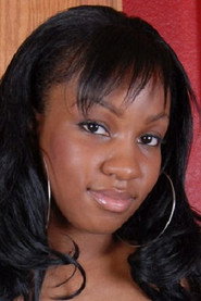 Photo of Sheena Rey