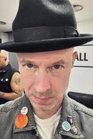 Photo of Tom Thacker as Self