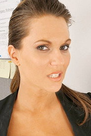 Photo of Leslie Culton as Nikki