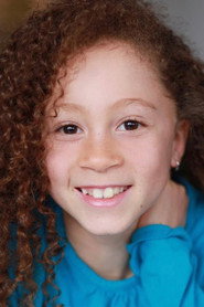 Photo of Maé Perras as Charlotte