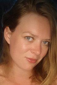 Photo of Angela Deep as Angela Deep