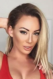 Photo of Isabelle Deltore