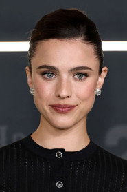 Photo of Margaret Qualley as Elizabeth Weiland