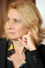 Photo of Monica Rametta as Laura